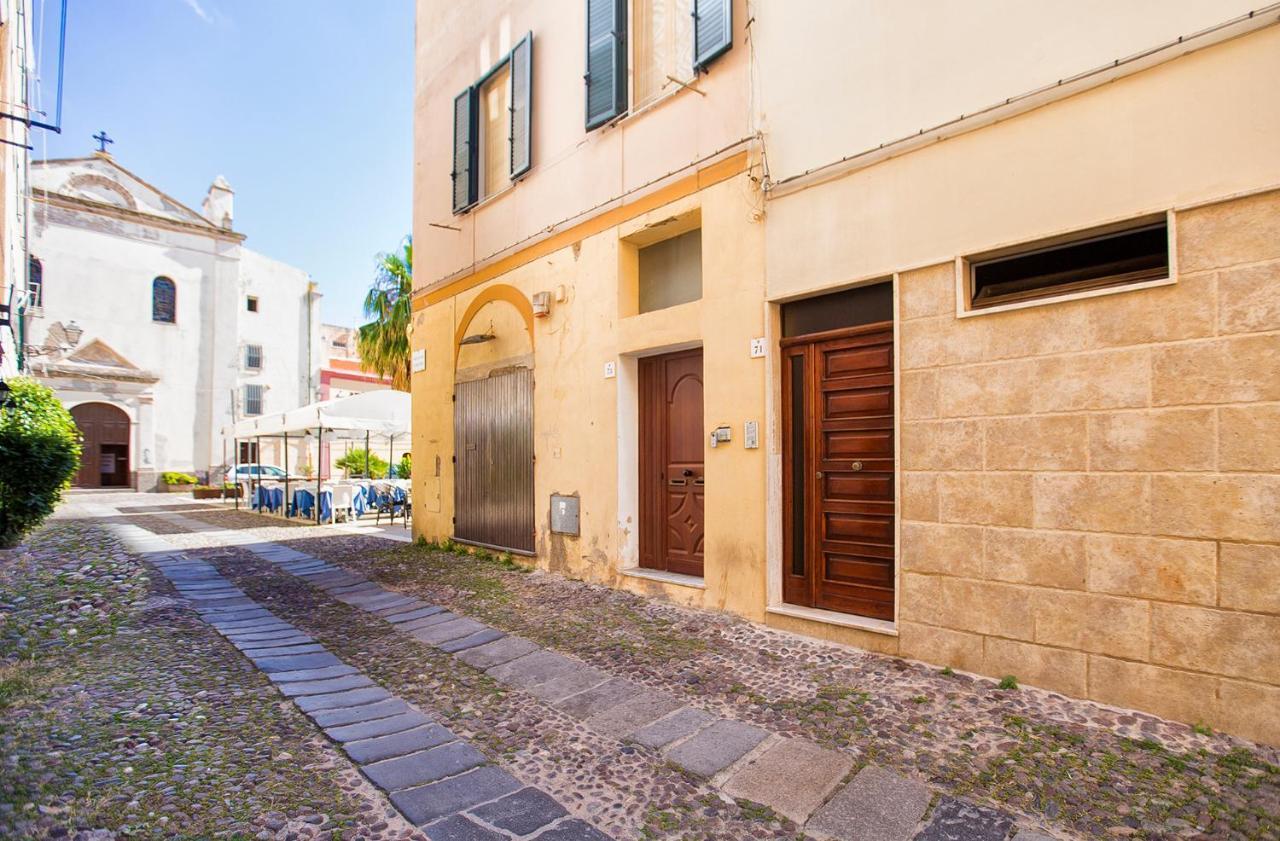 Alghero P.Umberto Old Town ภายนอก รูปภาพ